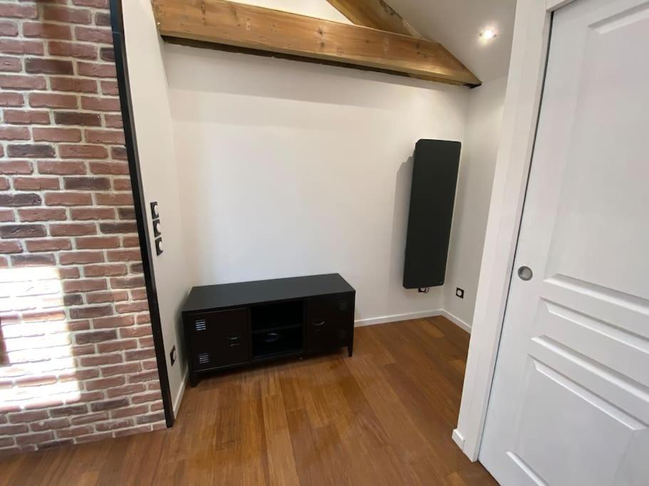 Loft: Le New-York Apartment รูออง ภายนอก รูปภาพ